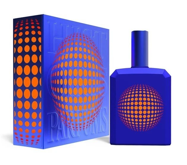 The World is Blue As an Orange – görsel 1