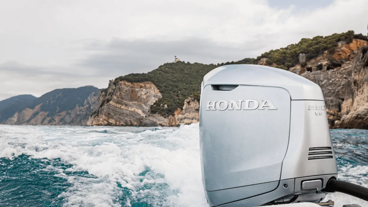 Honda BF300 kullanım görseli 4