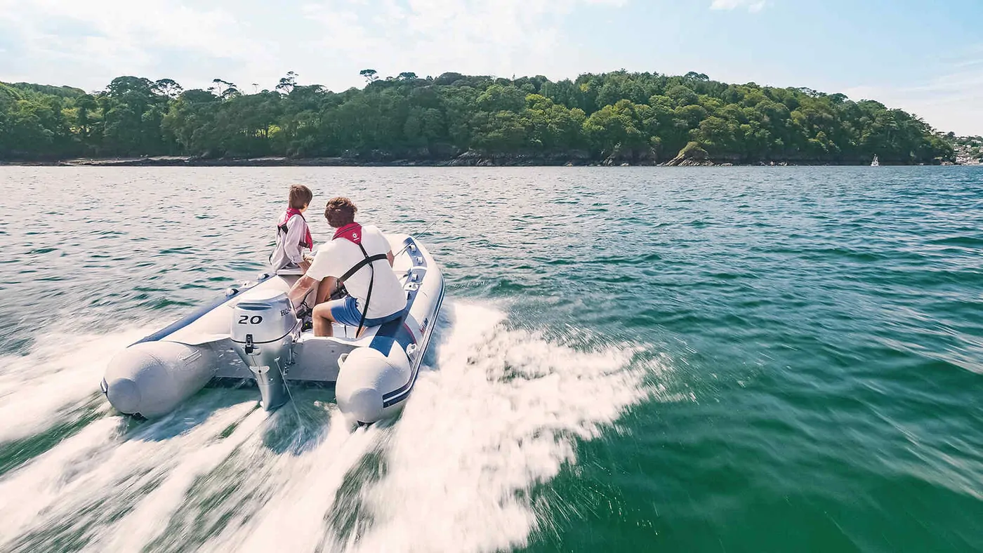 Honda Honwave şişme bot kullanım görseli 10