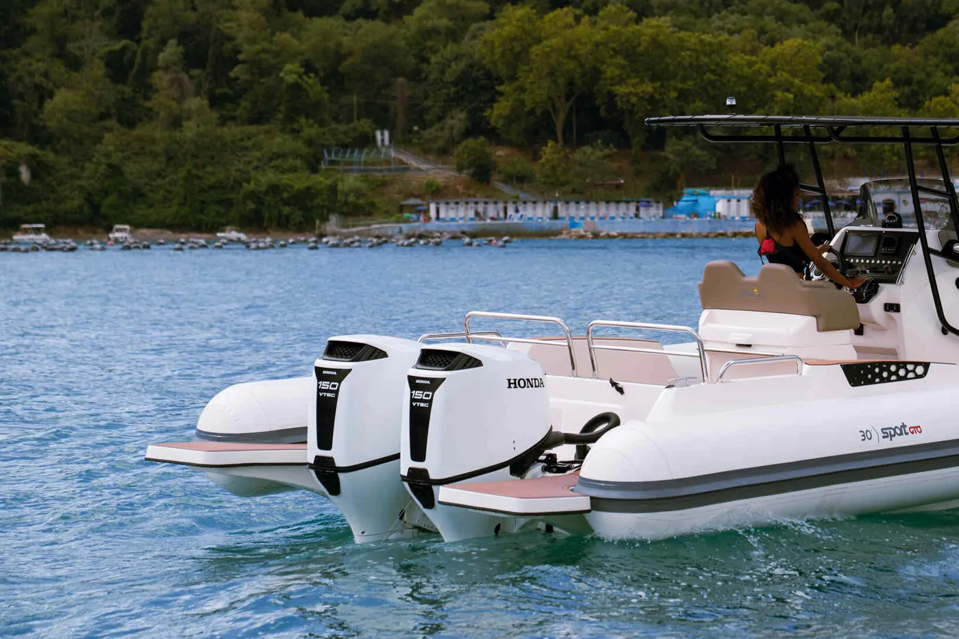 Honda BF115 kullanım görseli 3