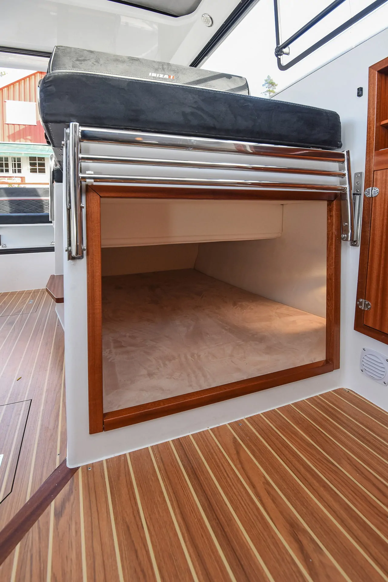 IBIZA Explorer – 7
