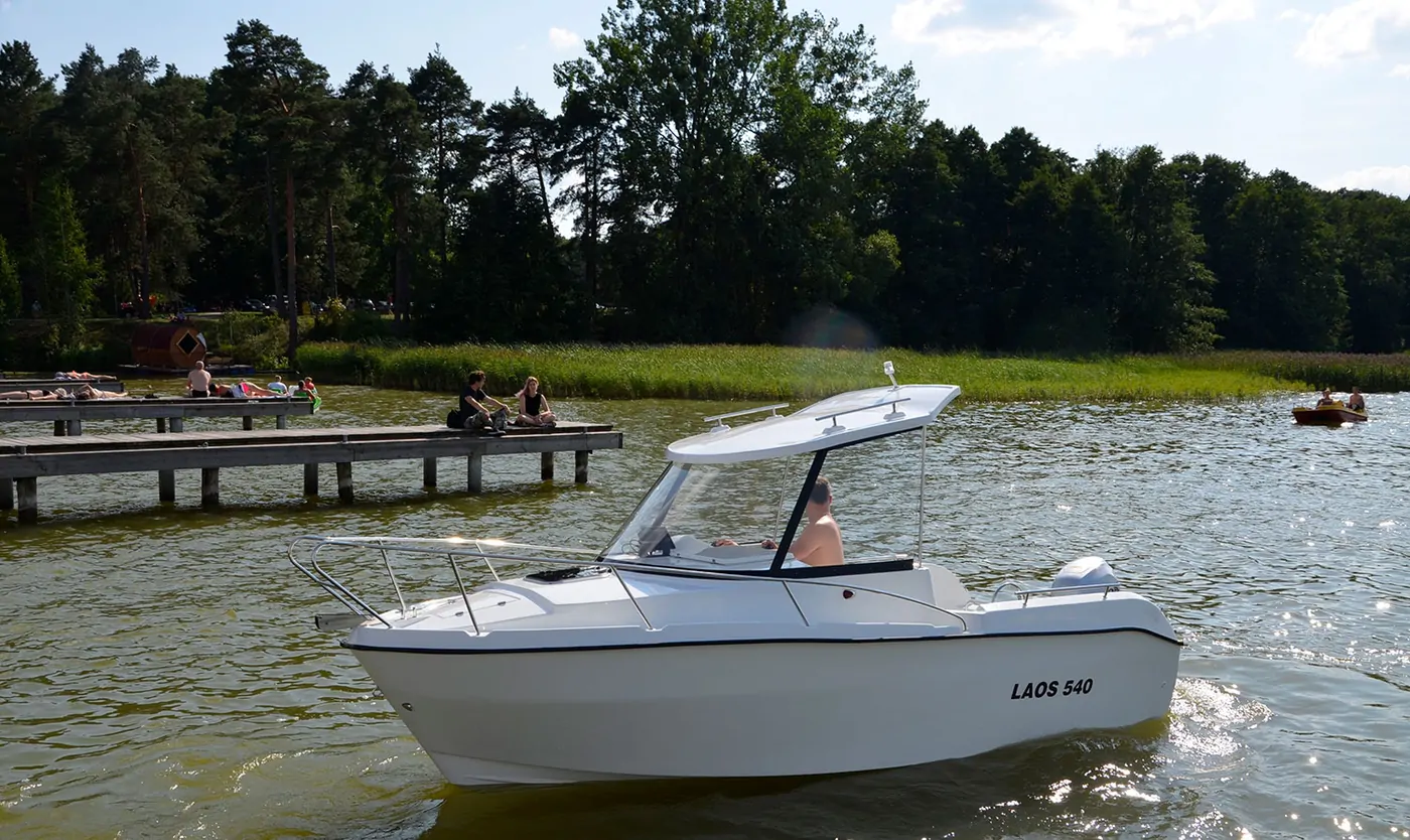 Laos 540 Pilothouse Kabinli Tekne – 15