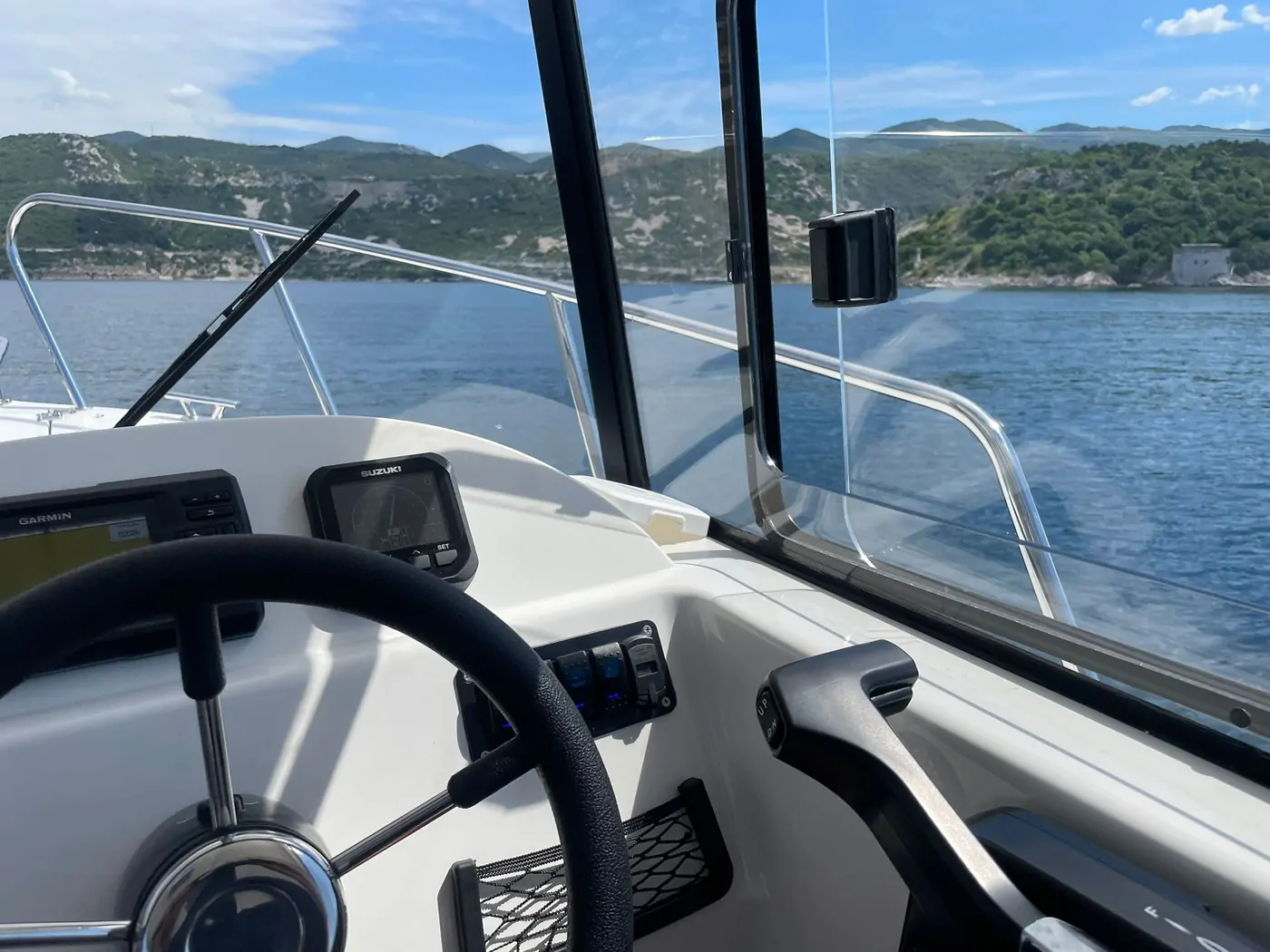 Laos 605 Pilothouse Kabinli Tekne – 17