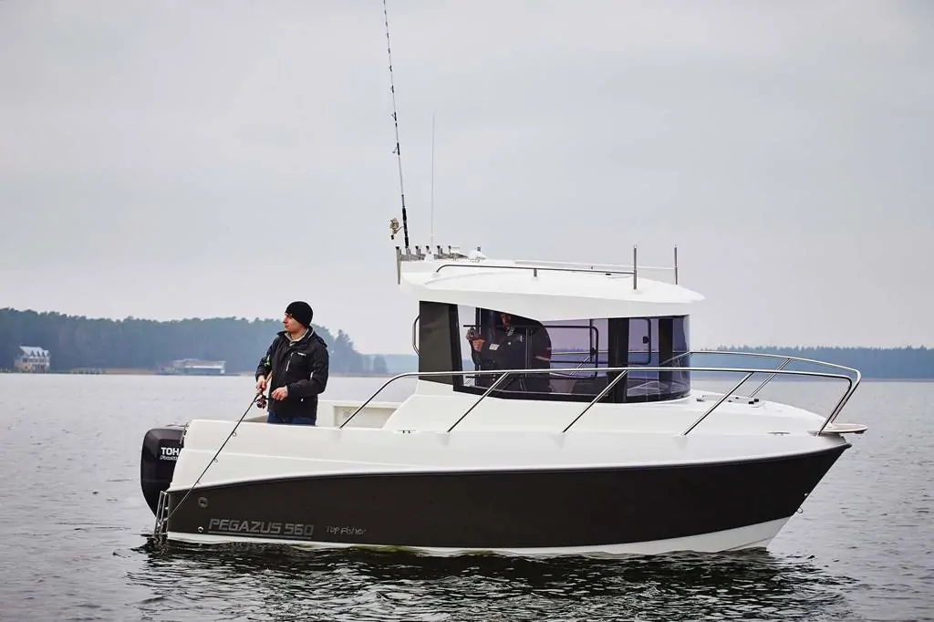 Pegazus 560 Top Fisher