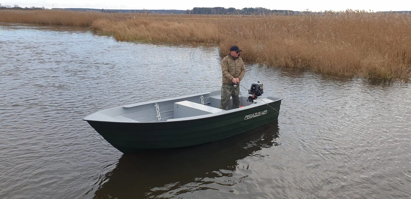 Pegazus 425 Fisher