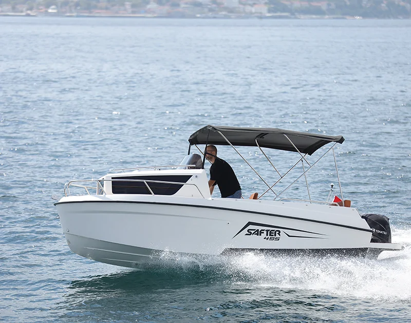 Safter 495 Cabin Cruiser – 12