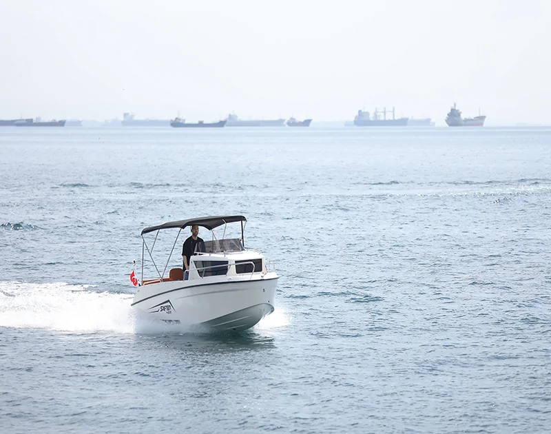 Safter 495 Cabin Cruiser – 13