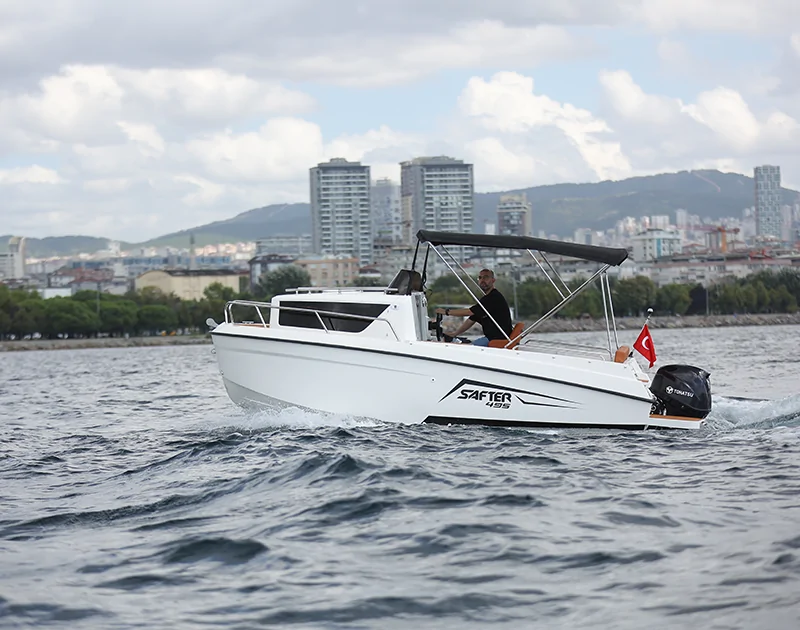 Safter 495 Cabin Cruiser – 19