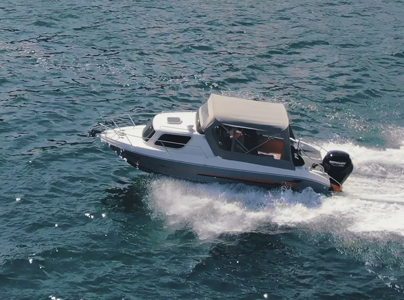Safter 630 Cabin Cruiser – 12