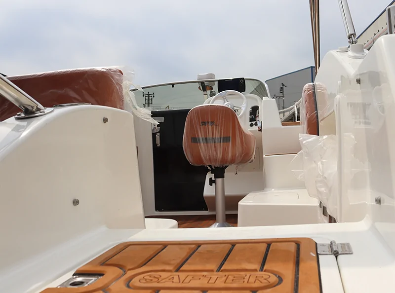 Safter 680 Cabin Cruiser – 12