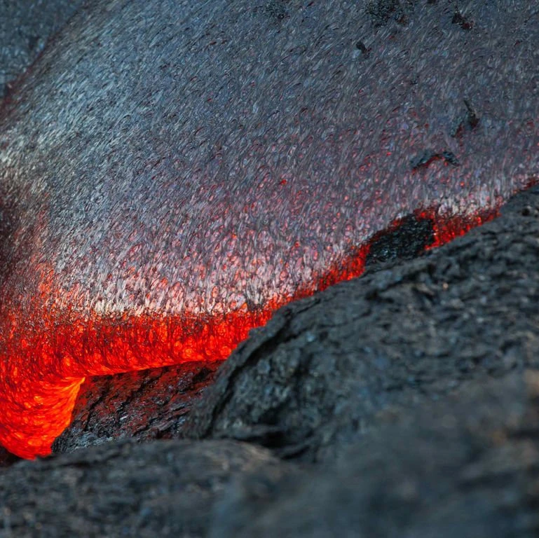maison crivelli santal volcanique