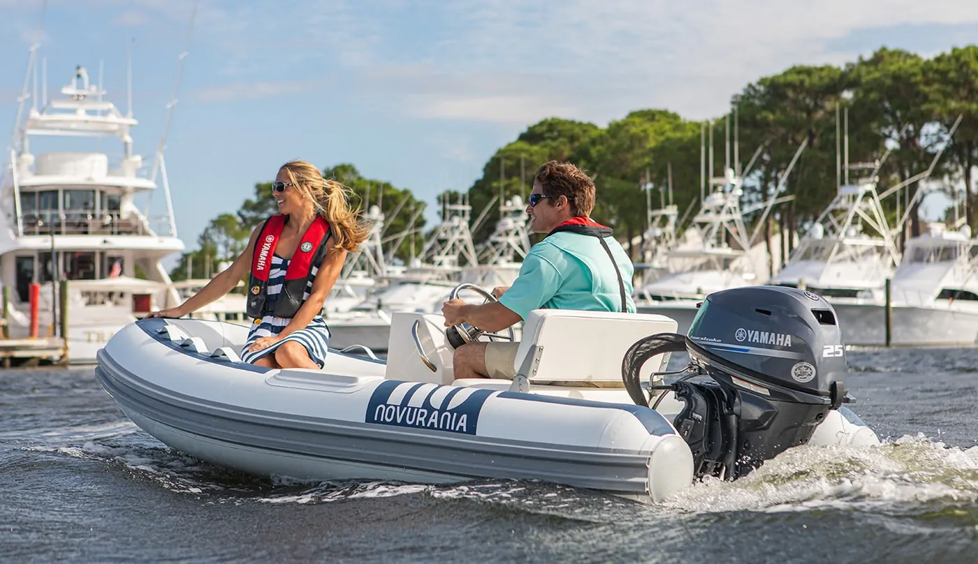 Yamaha F25G – 3