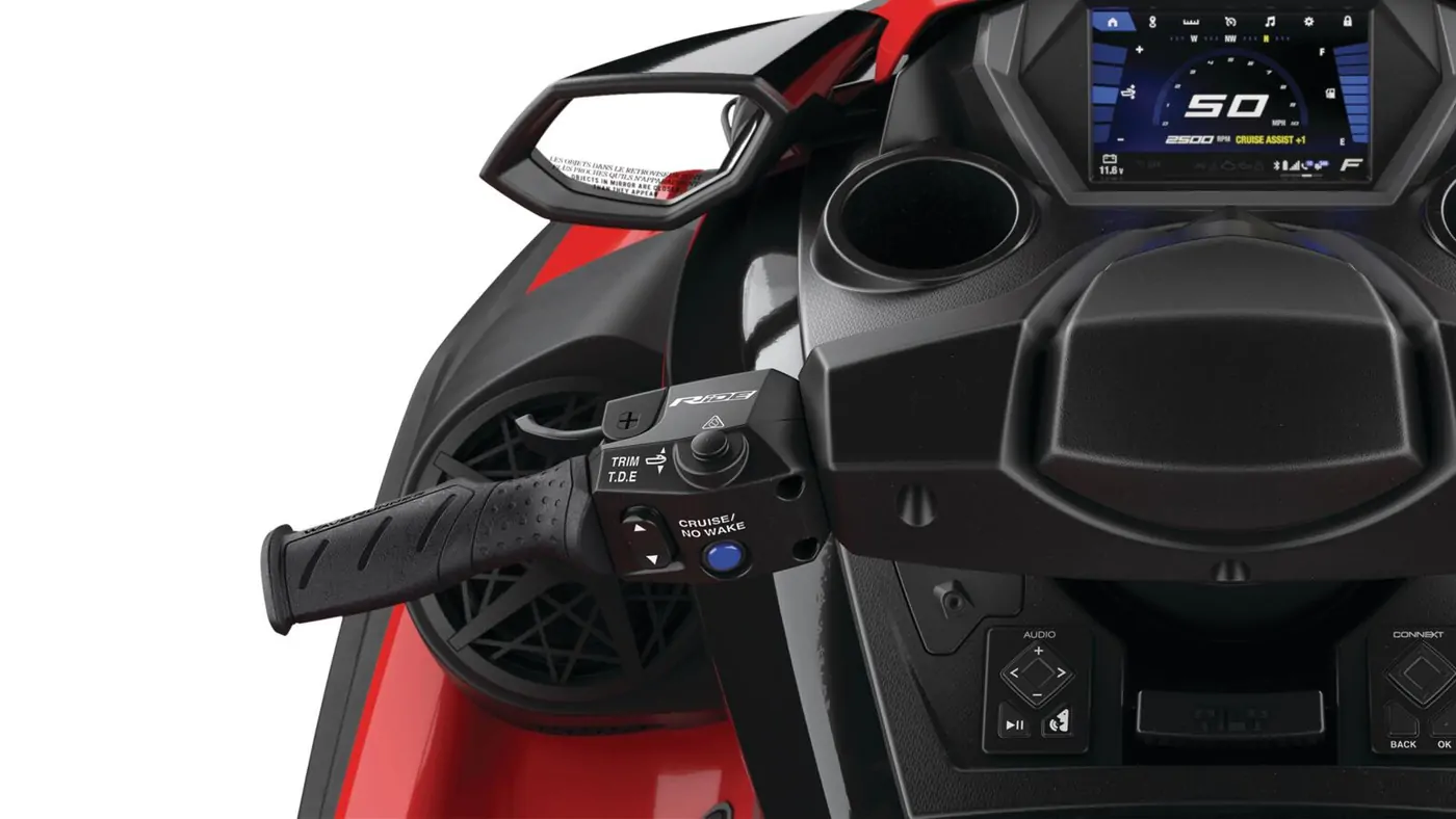 Yamaha WaveRunner FX Cruiser HO – 10